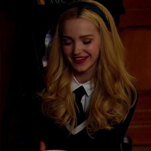 Dove Cameron
