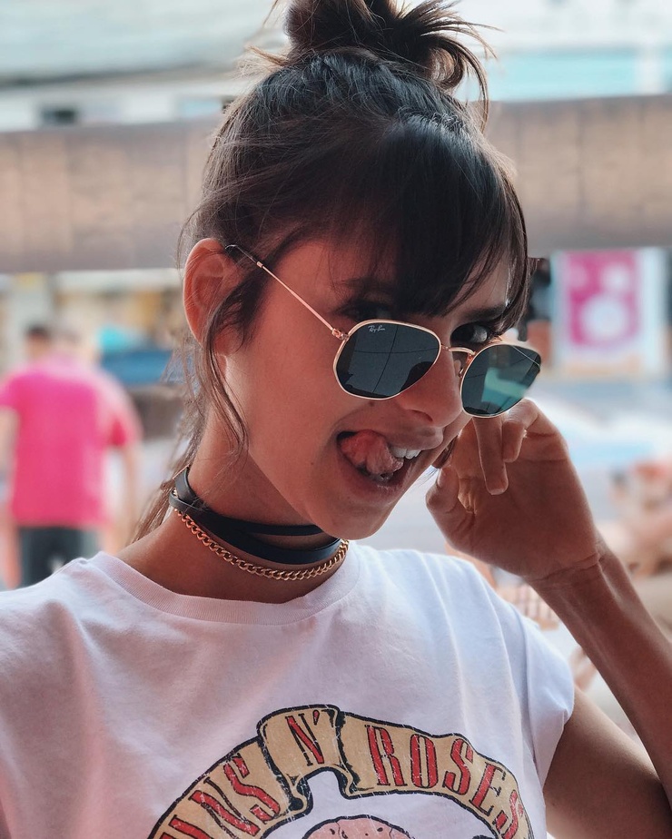 Bruna Lirio Bruna Lirio