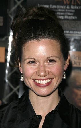 Maggie Lacey