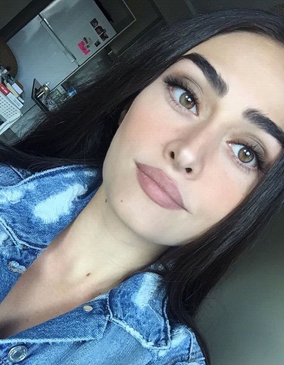 Esra Bilgiç Esra Bilgiç