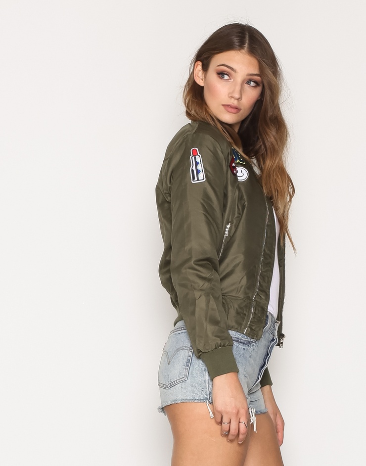 Lorena RAE