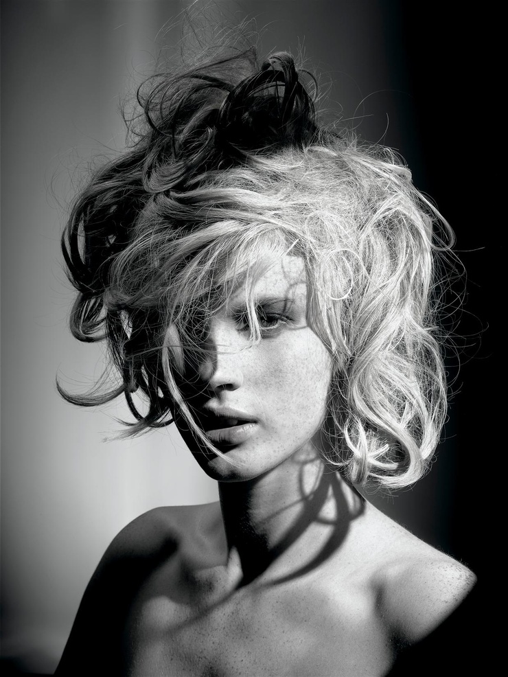 Anne Vyalitsyna Anne Vyalitsyna