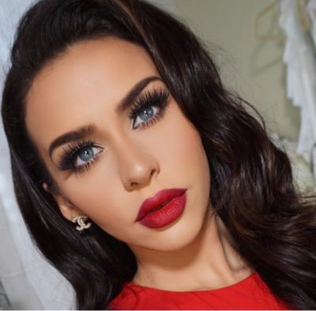 Carli Bybel