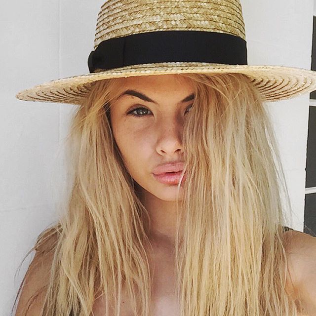 TAHLIA MOFFITT