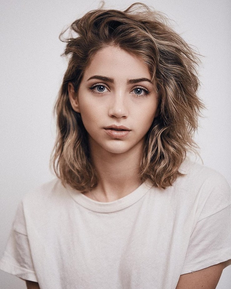 Picture of Emily Rudd