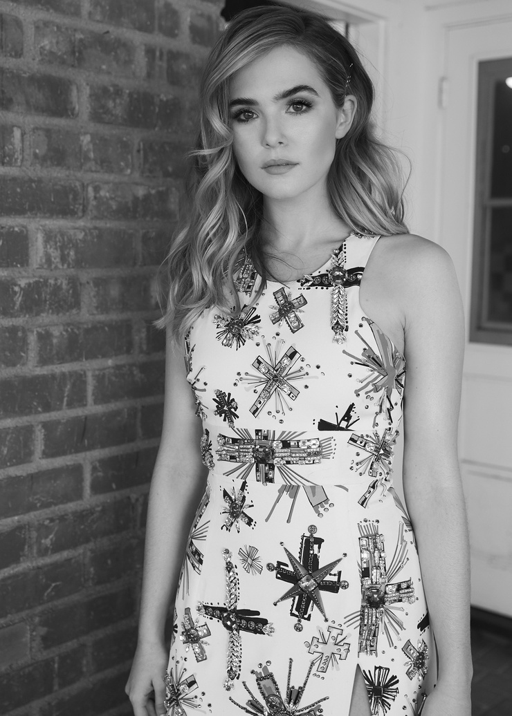 Zoey Deutch