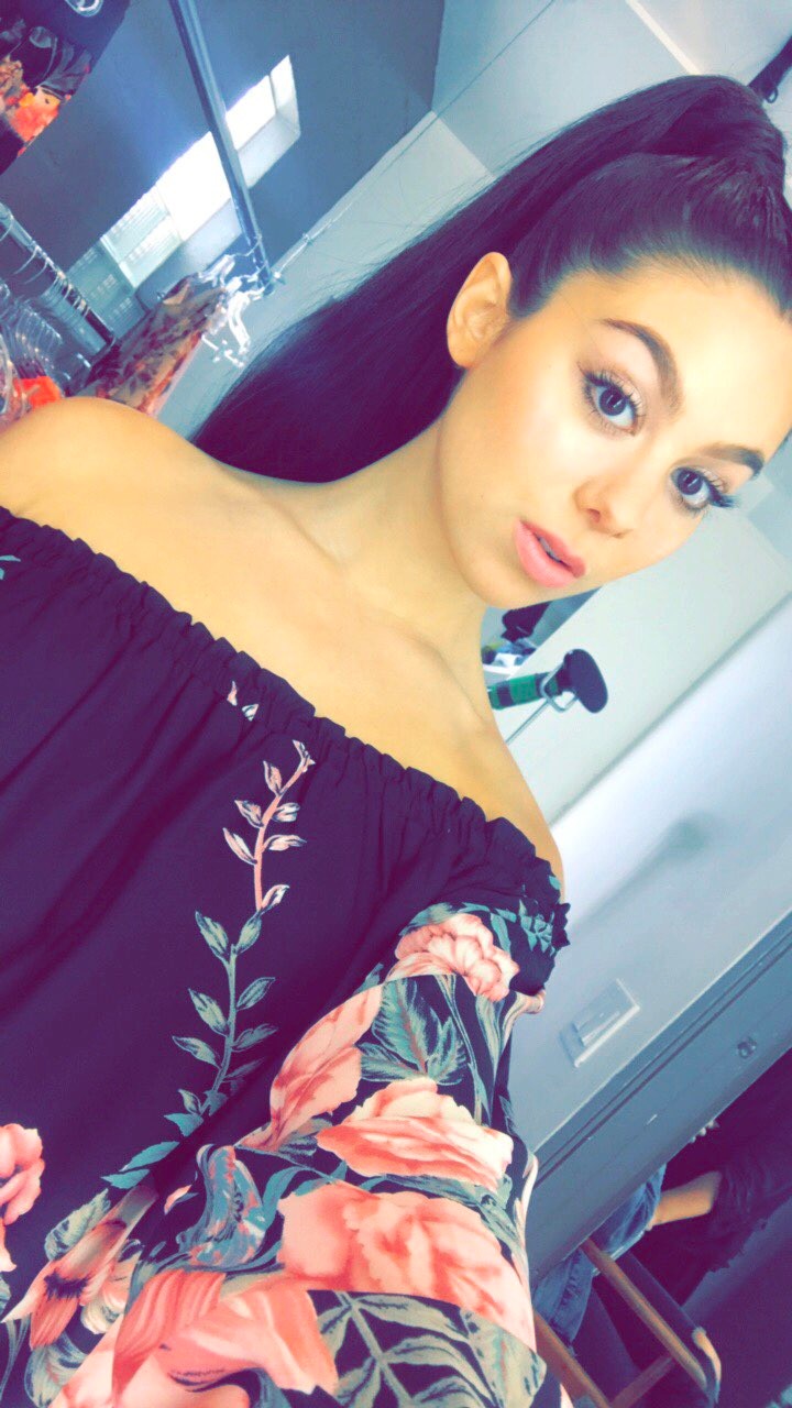 Image of Kira Kosarin