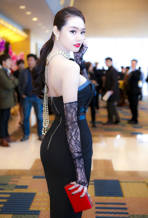 Linh Chi Linh Chi