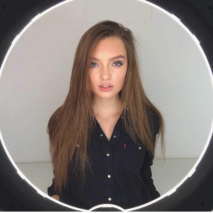 Polina Alexeyevna Polina Alexeyevna