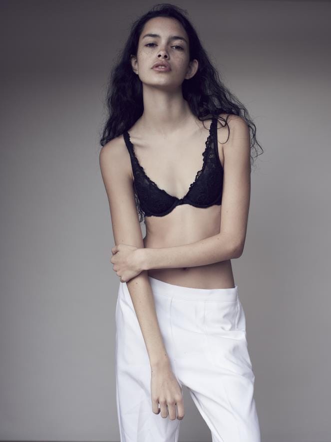 Zoe Barnard