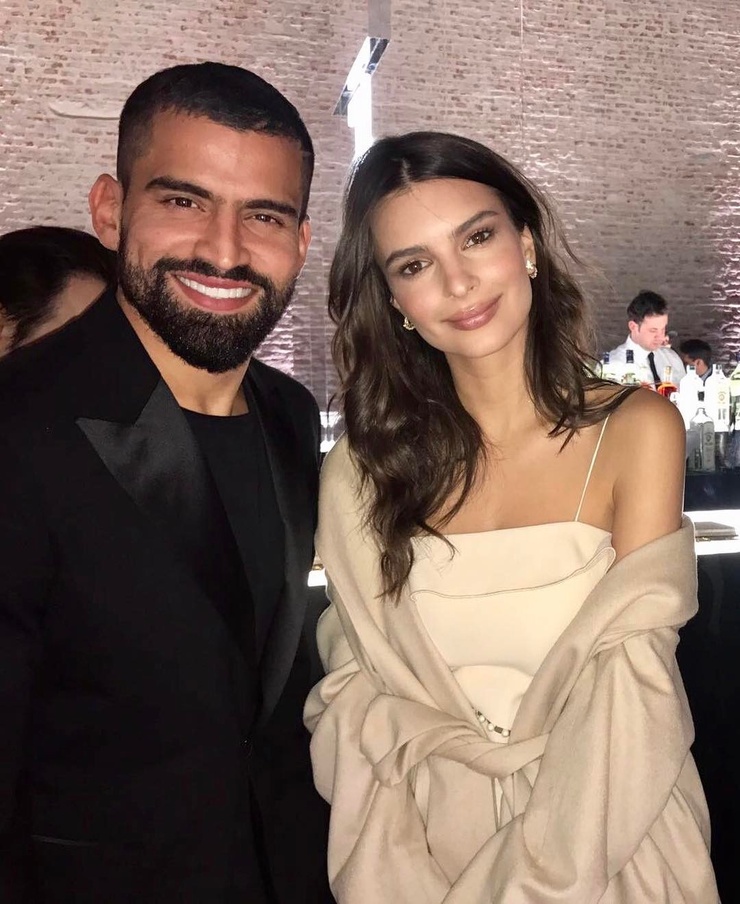 Emily Ratajkowski