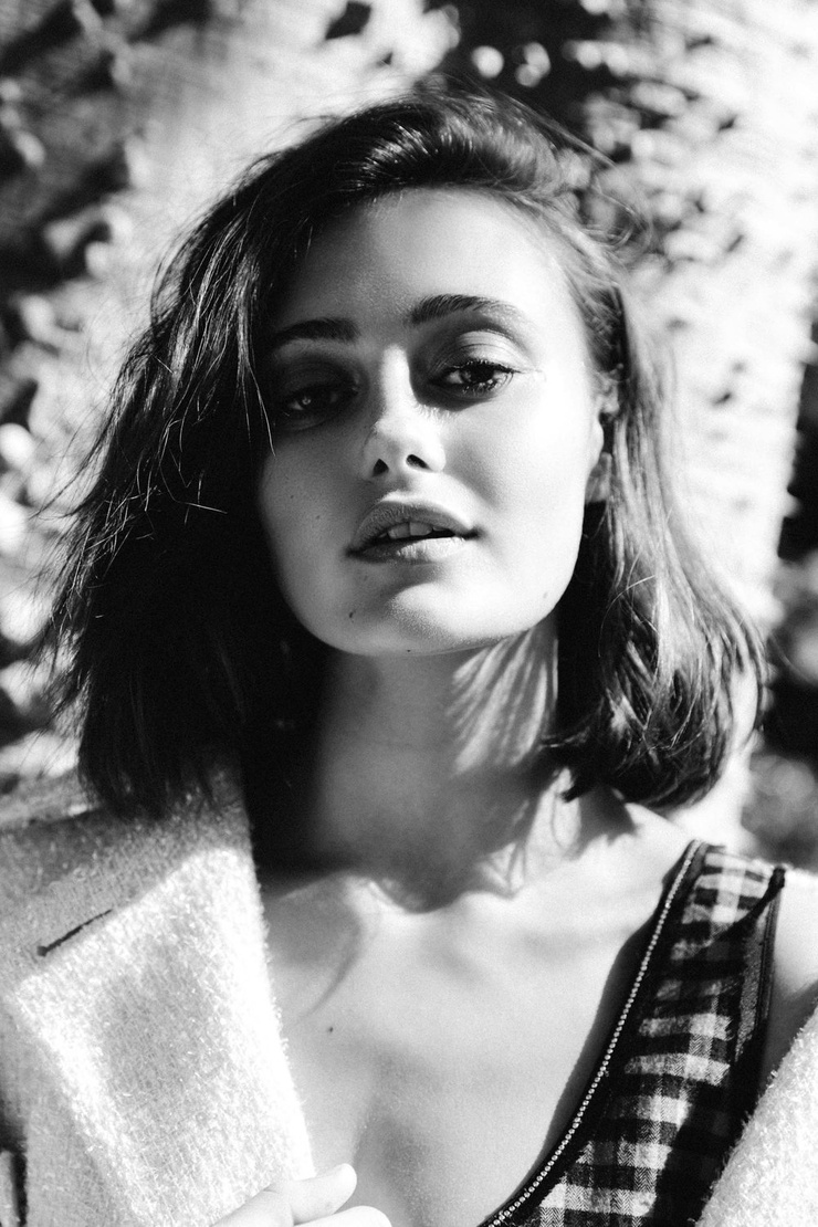Ella Purnell Ella Purnell