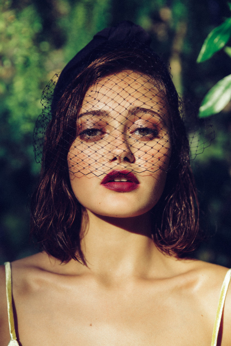 Ella Purnell Ella Purnell