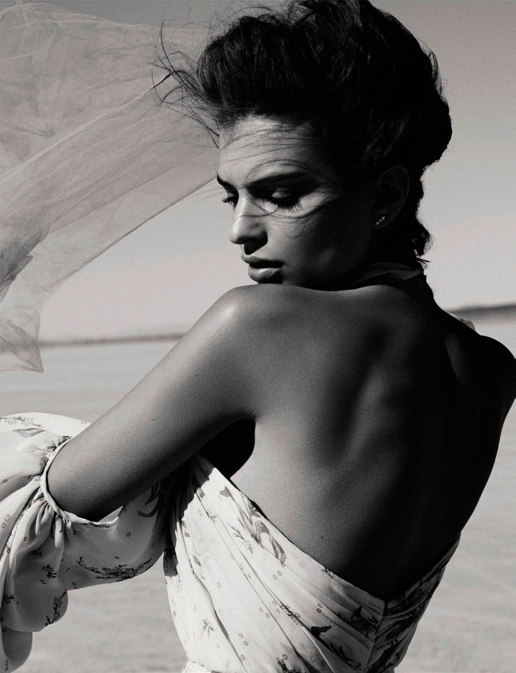 Emily Ratajkowski Emily Ratajkowski