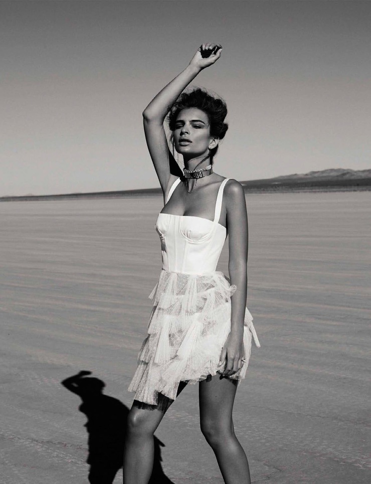 Emily Ratajkowski Emily Ratajkowski