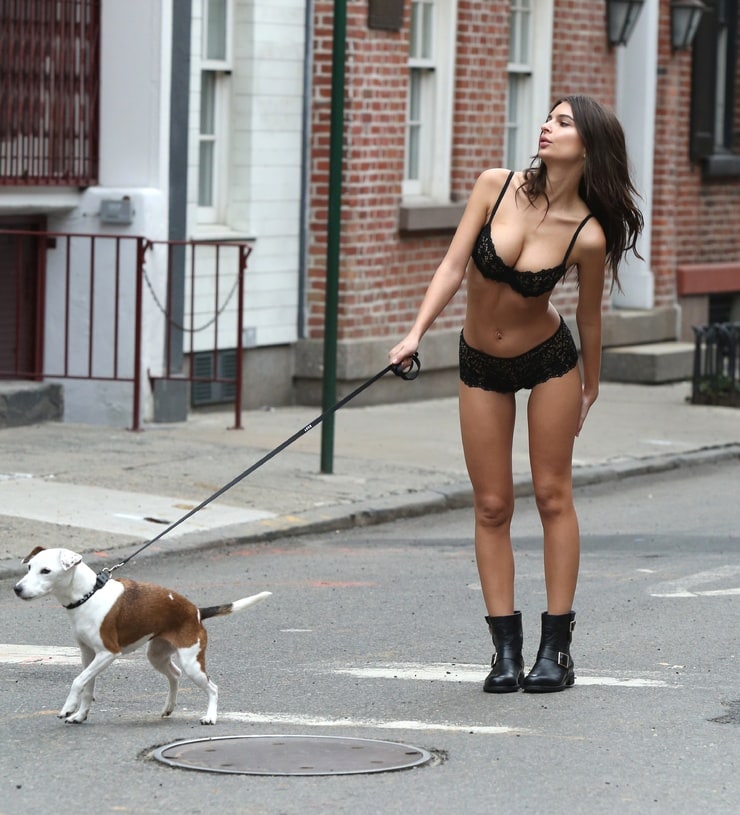 Emily Ratajkowski Emily Ratajkowski