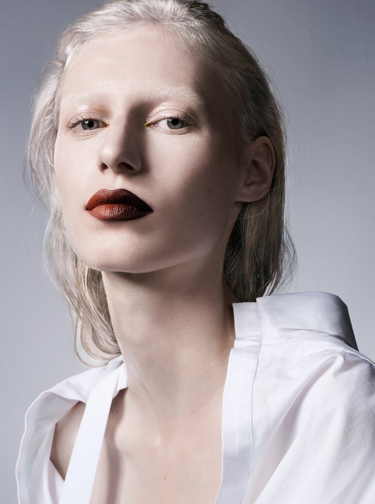 Julia Nobis