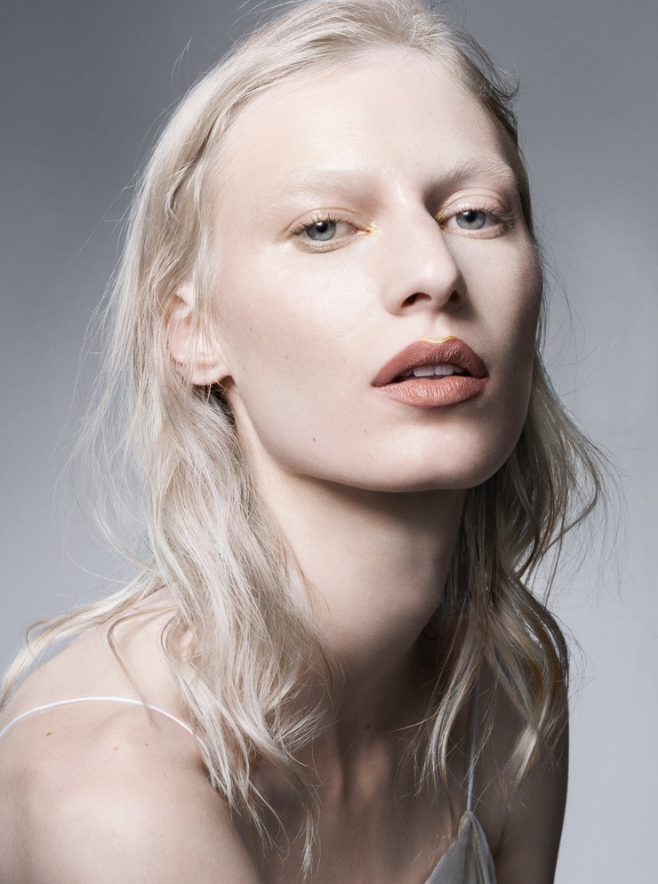 Julia Nobis