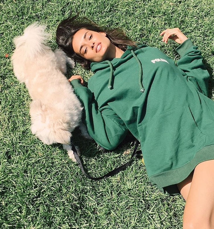 Gizele Oliveira Gizele Oliveira