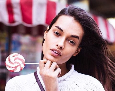 Gizele Oliveira Gizele Oliveira