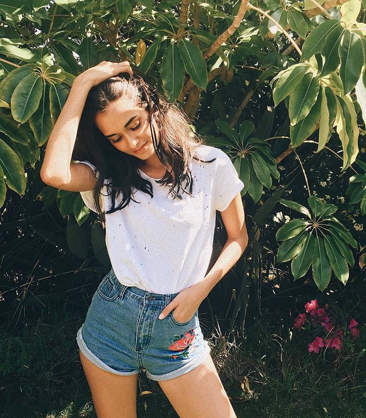 Gizele Oliveira Gizele Oliveira