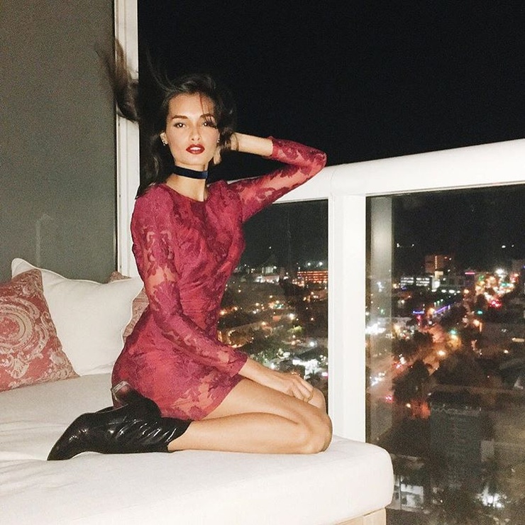 Gizele Oliveira Gizele Oliveira