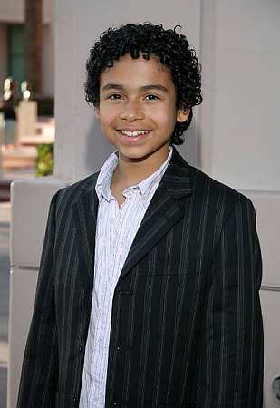 Noah Gray-Cabey
