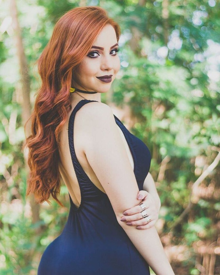 Carla Maciel. Carla Maciel.