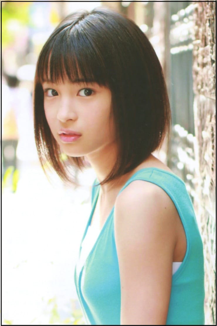 Suzu Hirose