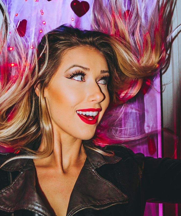 Noelle Foley Noelle Foley