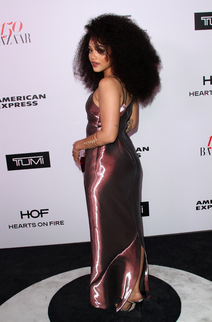 Kiersey Clemons