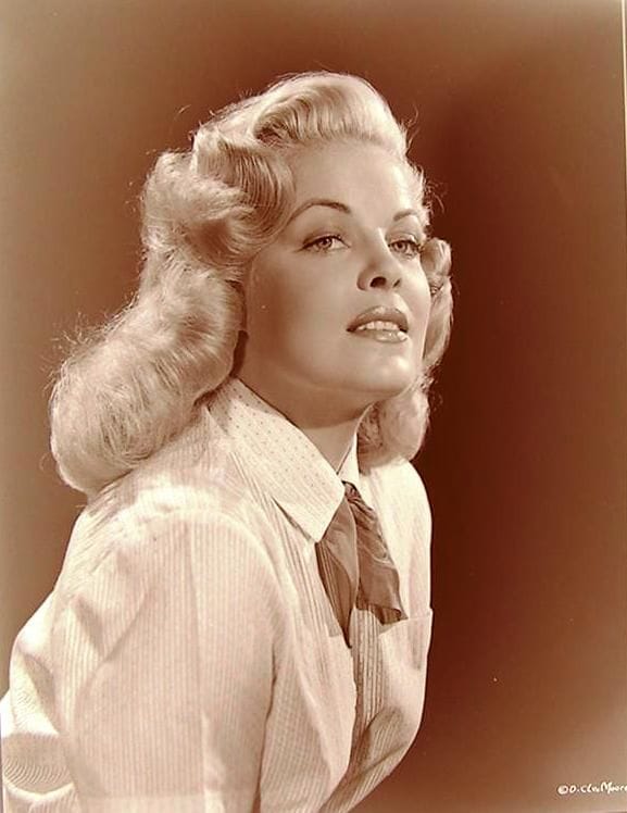 Cleo Moore