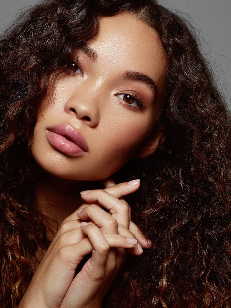 Ashley Moore (2) Ashley Moore (2)