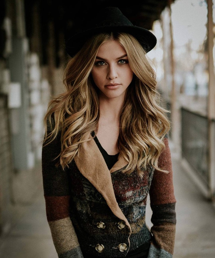 Marina Laswick Marina Laswick