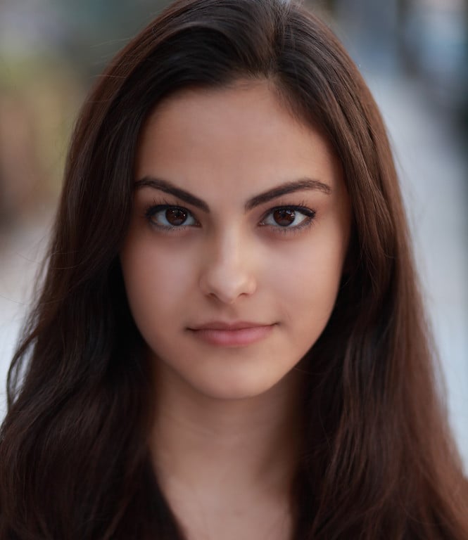 Camila Mendes