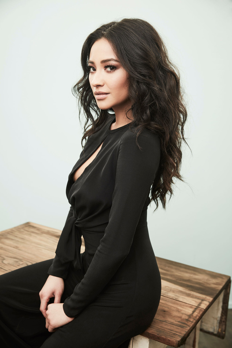 Shay Mitchell Shay Mitchell