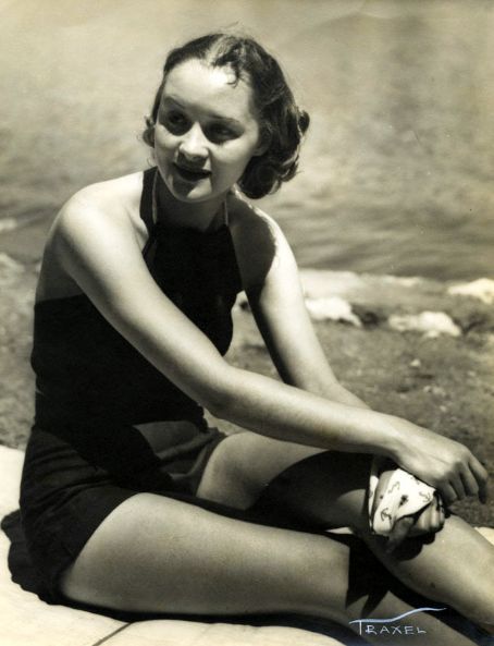 Marian Marsh
