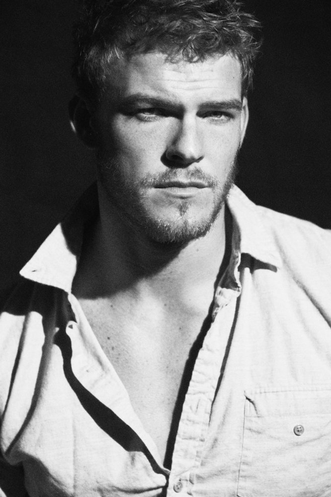 Alan Ritchson