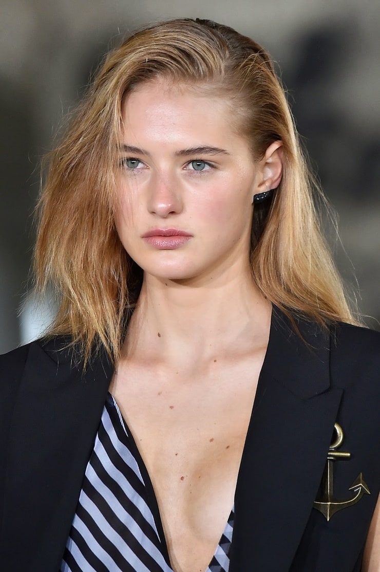 Sanne Vloet