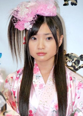 Momoka Ariyasu Momoka Ariyasu