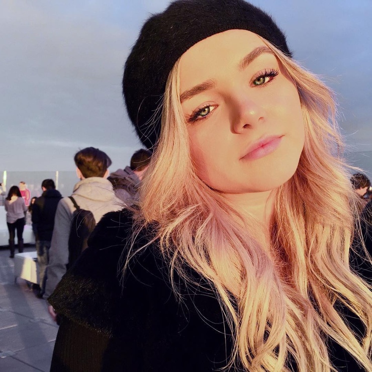 Oana Gregory Oana Gregory