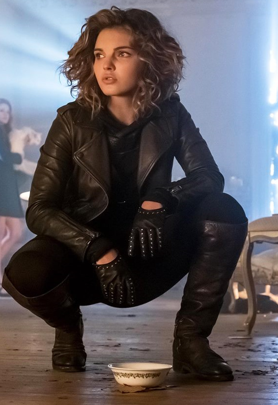 Camren Bicondova picture