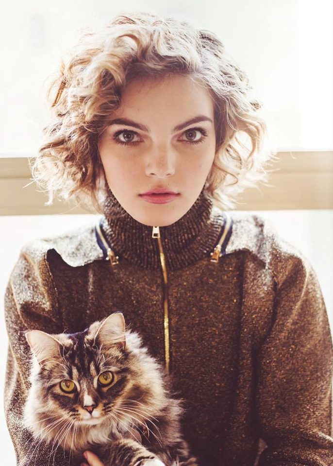 Camren Bicondova