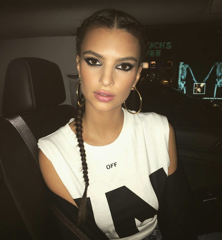 Emily Ratajkowski