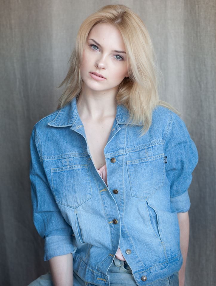 Carla Sonre Carla Sonre
