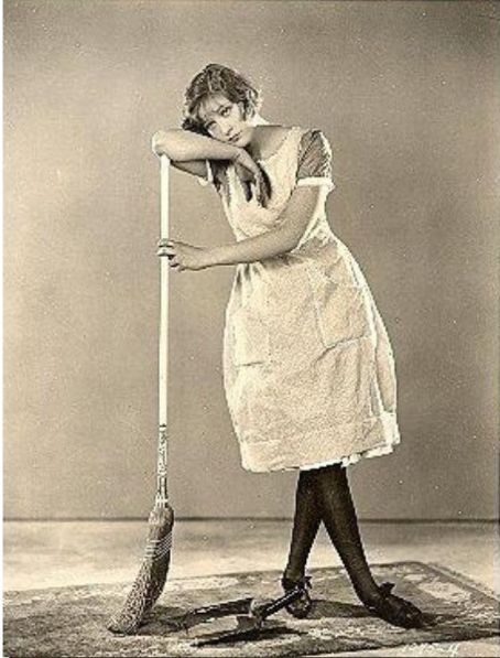 Esther Ralston