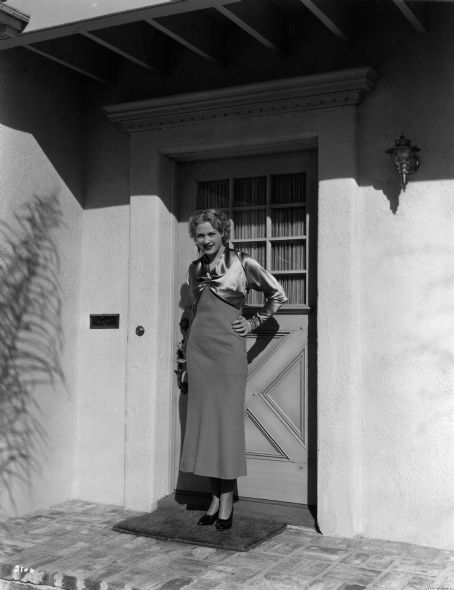 Esther Ralston