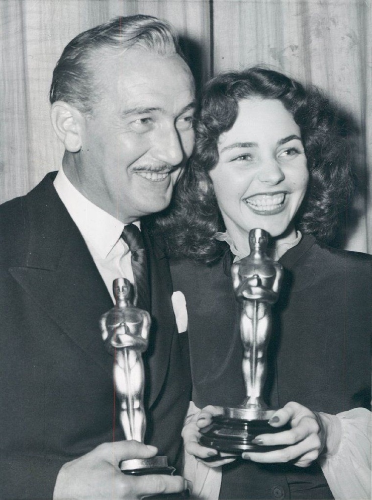 Jennifer Jones Jennifer Jones