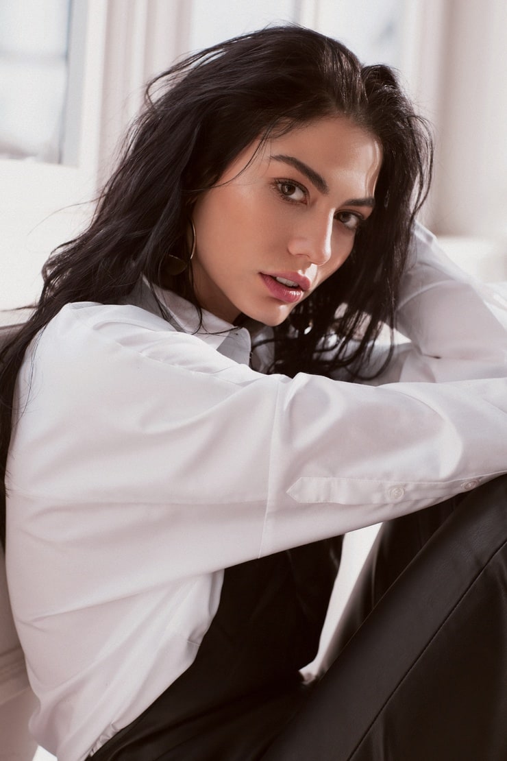 Picture of Demet Özdemir