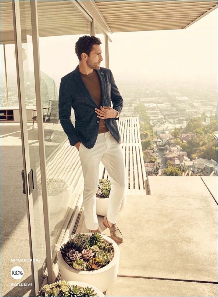 Noah Mills